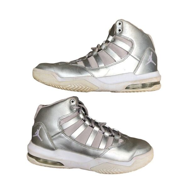 RARE 2018 Air Jordan Max Aura Silv Sz 6 - Picture 5 of 16